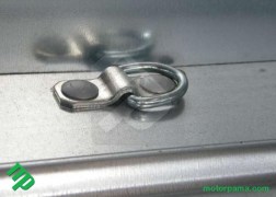 gancio ad anello sul pianale